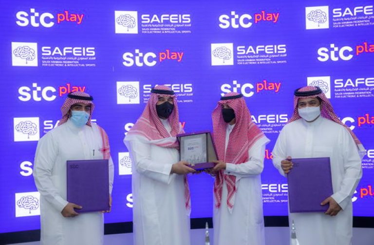 إطلاق منصة stcplay يدعم قطاع الالعاب الالكترونية من هواة ومحترفين