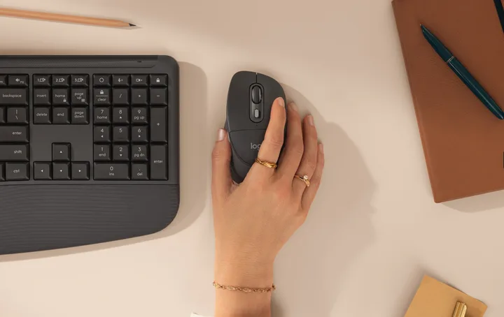 Logitech Signature Comfort Plus lineup - image 1
