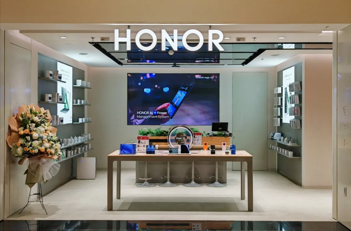 HONOR تستحوذ على المركز الثاني بين العلامات التجارية للهواتف الذكية في الشرق الأوسط