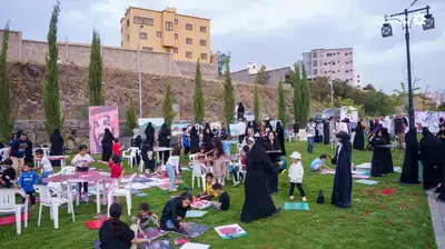دهانات الجزيرة تشارك كراعي ماسي في فعالية عسير ترسم ضمن موسم عسير